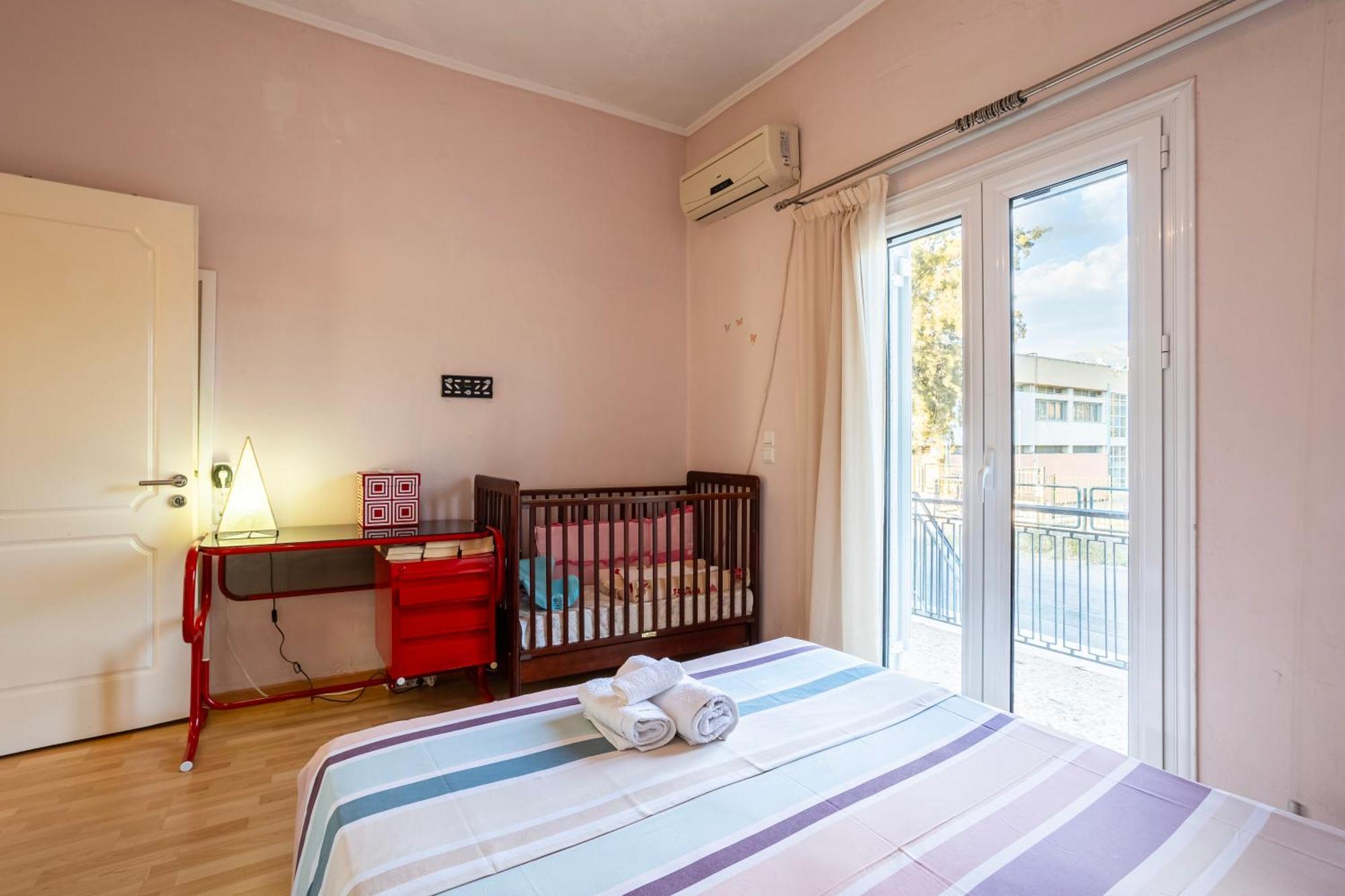 Gogo's apartment Kalamata Bagian luar foto