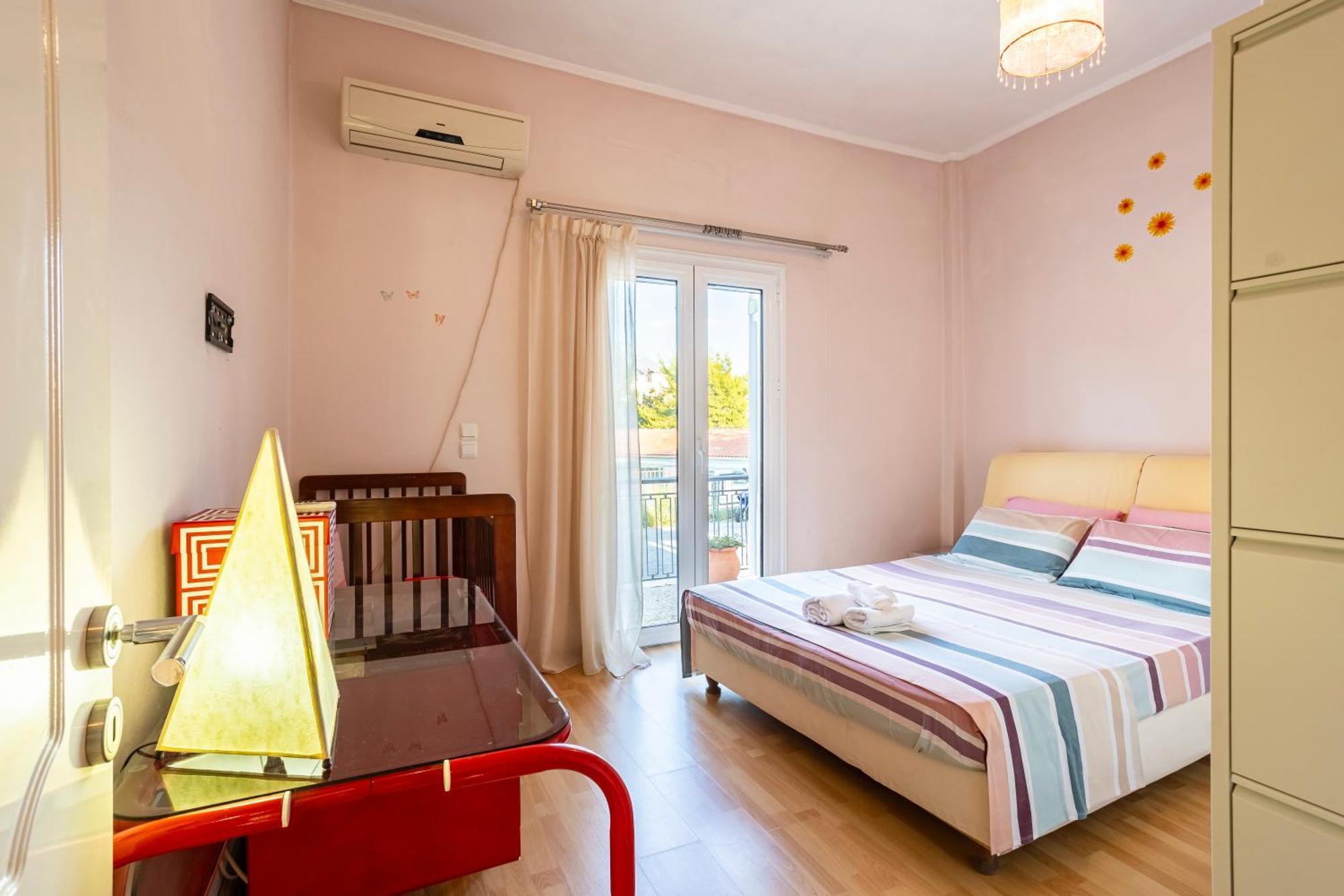 Gogo's apartment Kalamata Bagian luar foto